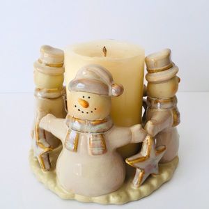 Snowmen candle stand